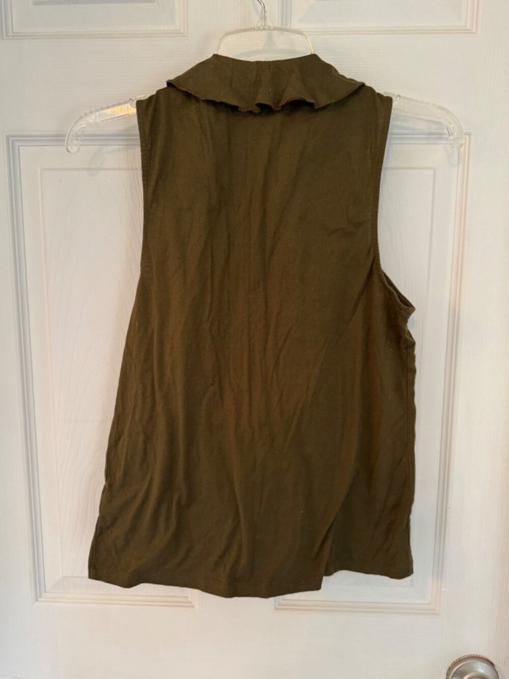 Lauren Ralph Lauren Green Ruffled Sleeveless Blouse Size Medium - Picture 7 of 9